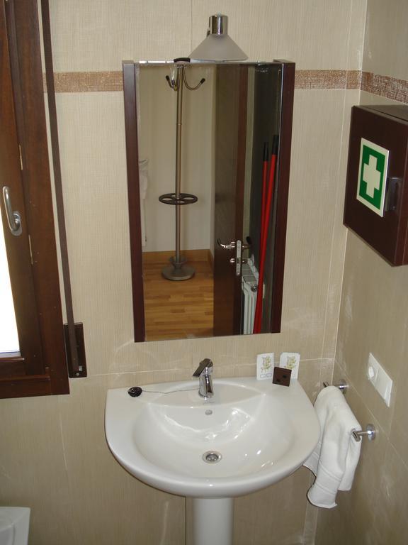 Jardin San Pelayo Apartman Niembro Kültér fotó